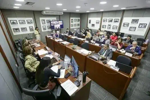 Câmaras e Turmas da OAB analisam 127 processos em sessões presenciais