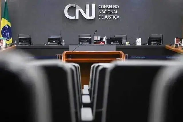Conselheiros do CNJ se Reúnem para a 10ª Sessão Ordinária