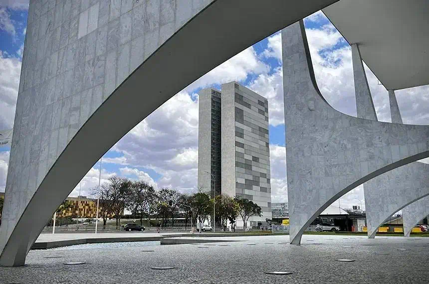 Proposta orçamentária de 2026 chega ao Congresso Nacional neste fim de semana