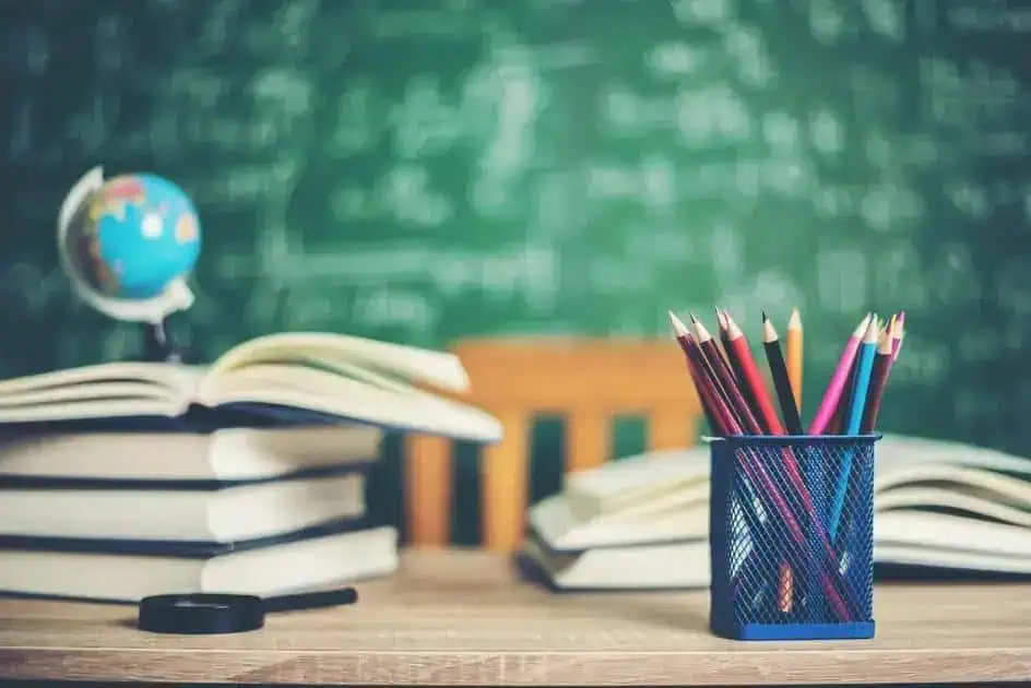 TJ-SP valida lei que exige instalação de detectores de metal em escolas