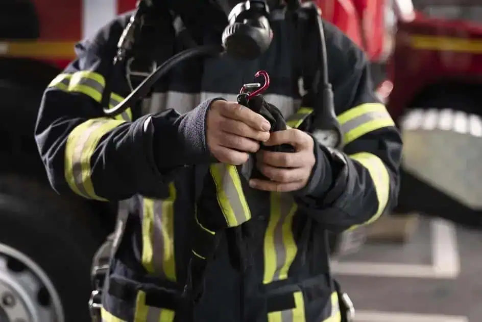 Bombeiros de MT abrem seleção para soldado temporário com benefícios atraentes