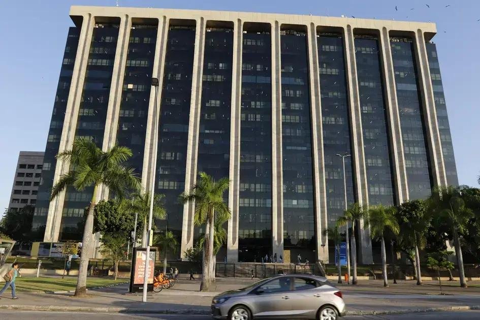 Fonte: Folha Qconcursos