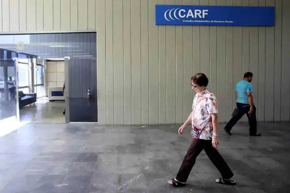 Empréstimo do BNDES é excluído do IRPJ e CSLL, afirma o Carf