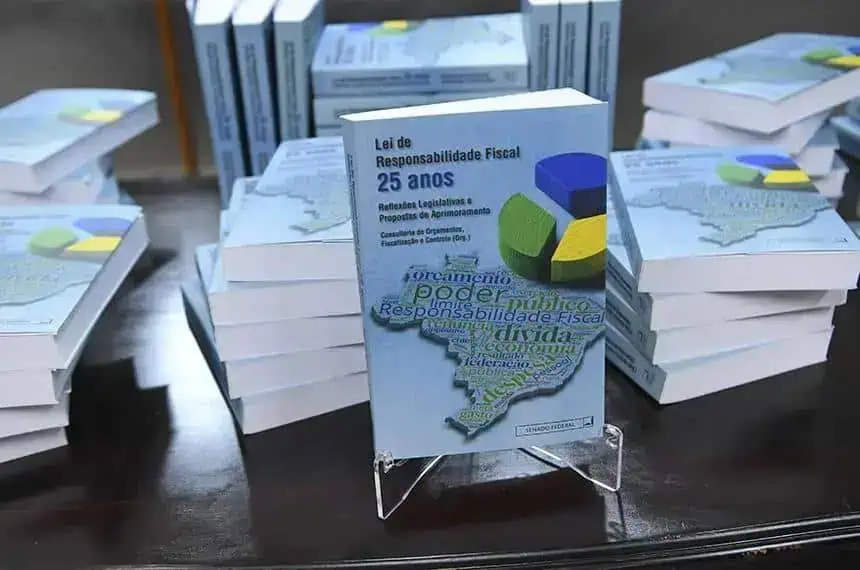 Lei de Responsabilidade Fiscal - 25 anos, destaque para legislações fiscais, orçamento público e controle financeiro. Conheça mais sobre o tema no Direito Hoje Notícias.