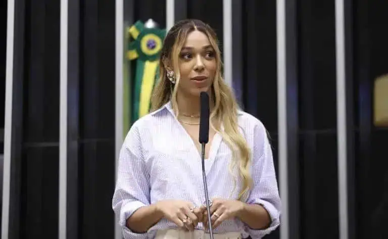 Ministro Gilmar Mendes nega reabertura de ação penal sobre transfobia