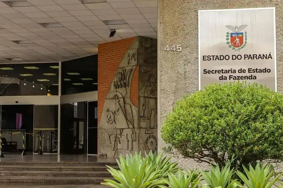 445 - Estado do Paraná Secretaria de Estado da Fazenda prédio público setor governo estadual notícias direito hoje.
