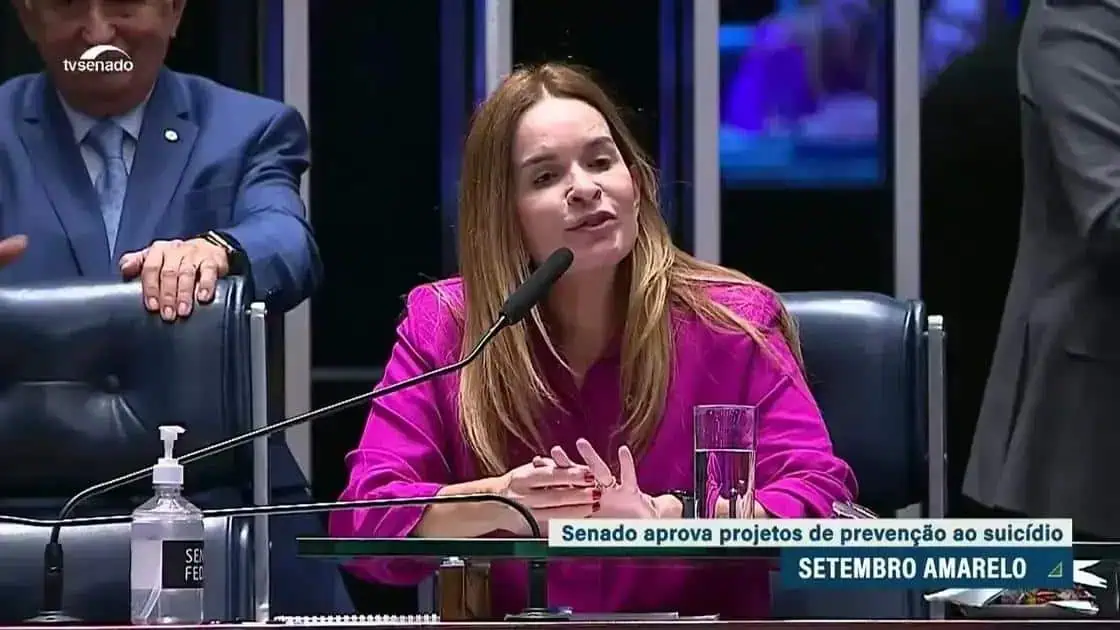 Prevenção ao suicídio, projetos aprovados pelo Senado, setembro amarelo, saúde mental, campanhas de conscientização, políticas públicas, discussão sobre saúde mental.