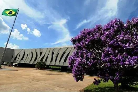 STJ reafirma a possibilidade de revisão de honorários advocatícios irrisórios