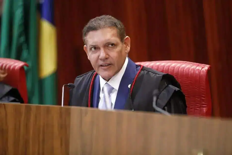 TSE Planeja Criar Resolução Especial para Eleitores nas Eleições de 2026