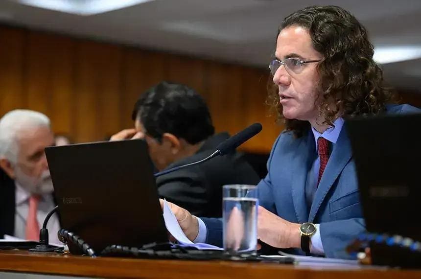 Comissão do Senado aprova regras para fiscalização de empresas sonegadoras
