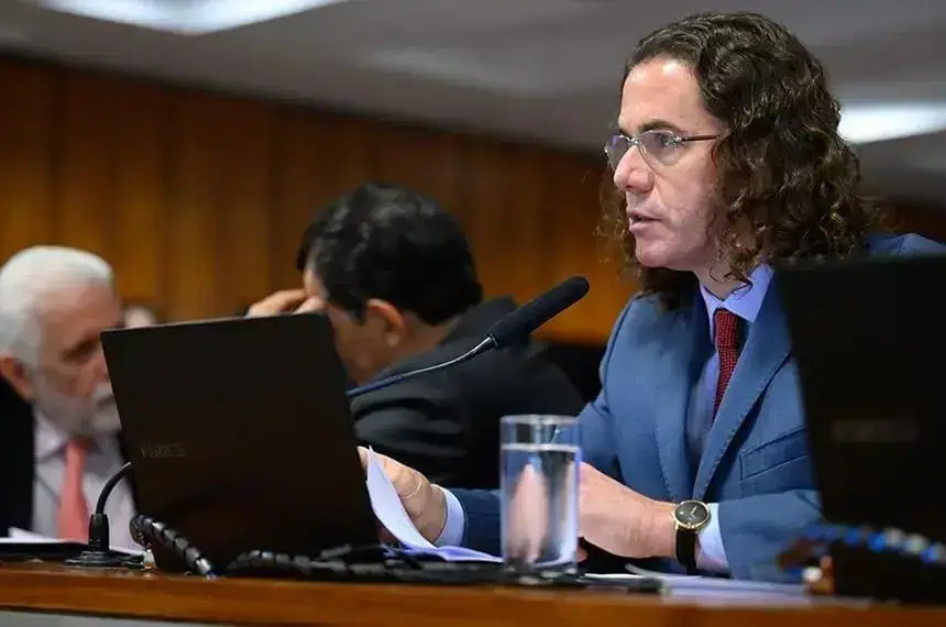 Comissão do Senado aprova regras para fiscalização de empresas sonegadoras
