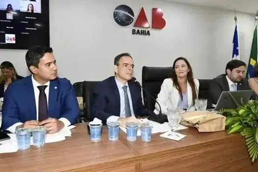 Felipe Sarmento elogia gestão da OAB-BA e Conselho Federal em sessão