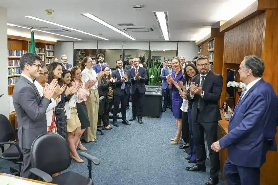 Luís Roberto Barroso se despede de seu gabinete no Supremo Tribunal Federal