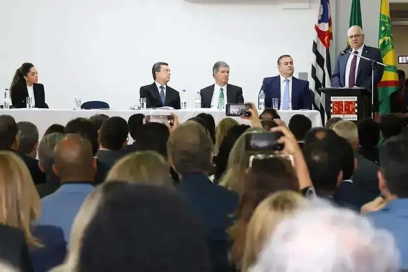 Ministro Fachin apresenta ações para integrar SP ao SEEU e modernizar sistema prisional