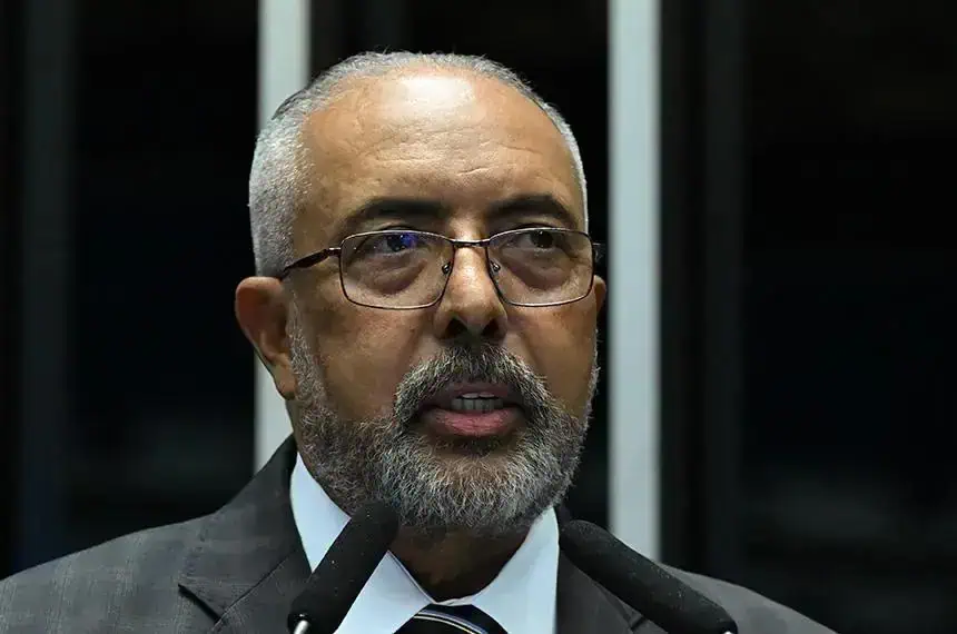Paulo Paim e seus 40 anos no Congresso: um legado de inclusão