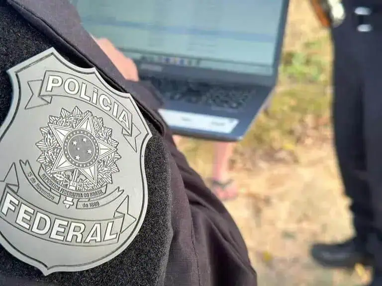 Polícia Federal desarticula grupo criminoso envolvido com invasões de sistemas