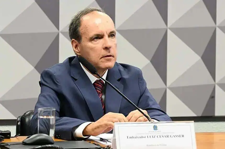 Senado aprova Luiz Cesar Gasser como embaixador do Brasil na Polônia