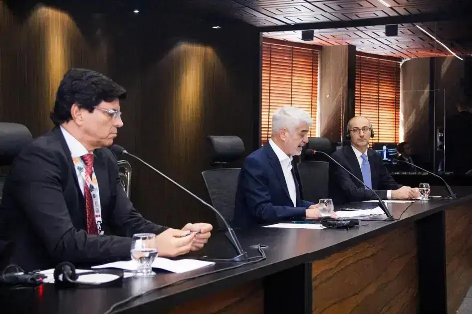 Aquecimento global e as consequências para o futuro, alerta Humberto Costa