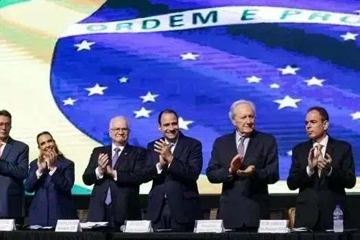 CFOAB homenageia os 95 anos da OAB com publicações históricas