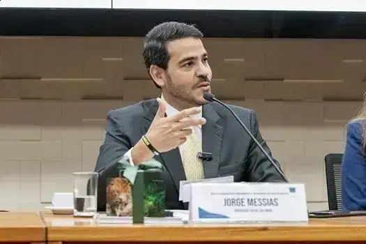 OAB parabeniza Jorge Messias pela indicação ao STF