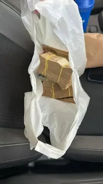 PF apreende R$ 160 mil durante pagamento ilegal a policial em MS