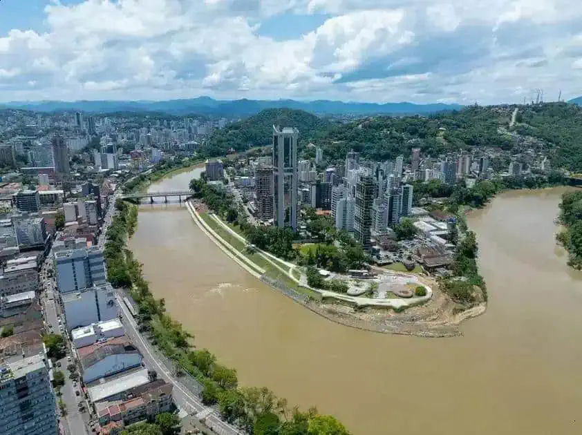Prefeitura de Brusque abre 70 vagas em processo seletivo na educação