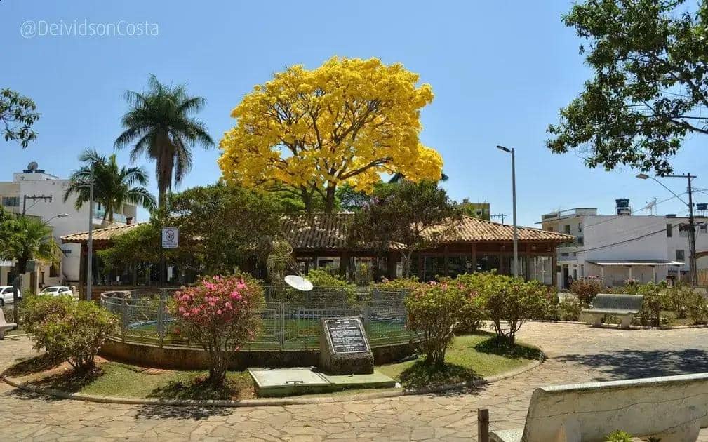 Prefeitura de São Tiago (MG) abre seleção para Assistente Social e Psicólogo