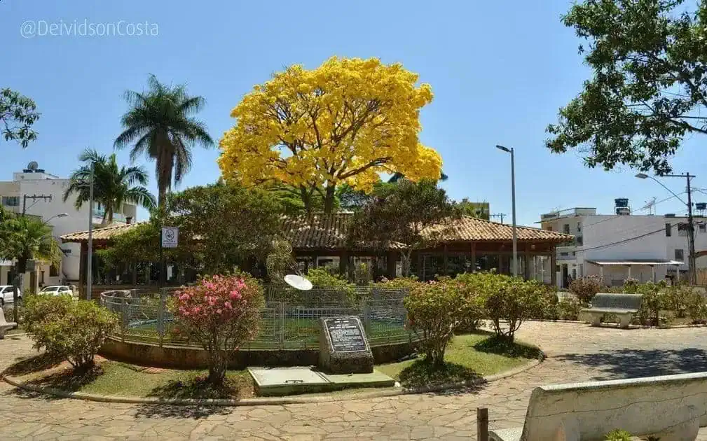 Prefeitura de São Tiago (MG) abre seleção para Assistente Social e Psicólogo