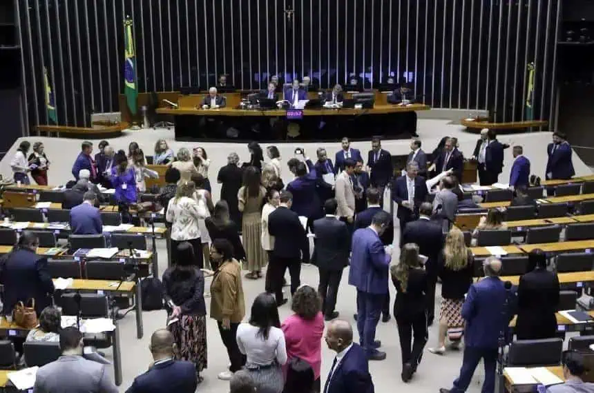 Senado analisará transformação de cargos no TRT de Cuiabá