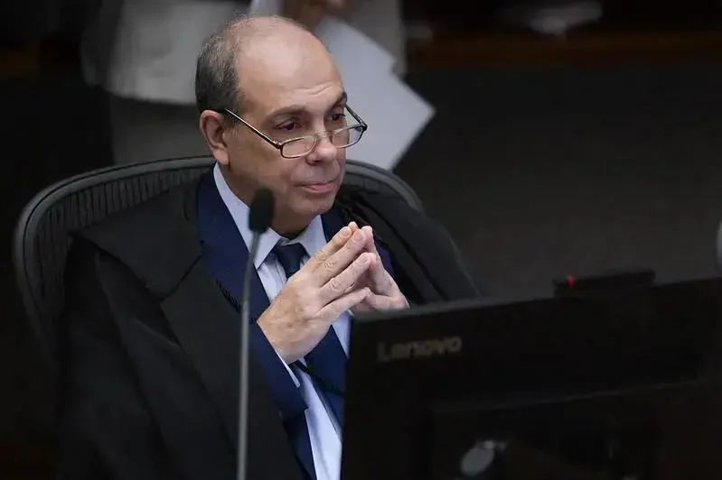 STJ considera e-mails impressos como prova inválida por quebra de cadeia de custódia