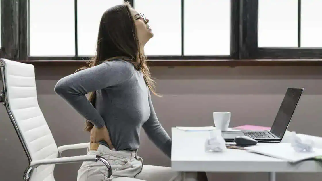 TST decide que empresa deve indenizar promotora com fibromialgia agravada
