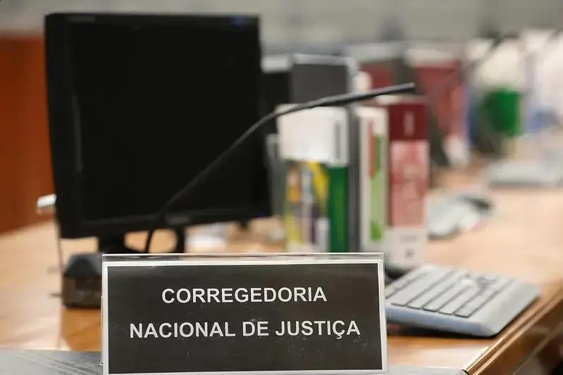 Corregedoria Nacional de Justiça afasta juiz da Bahia por corrupção