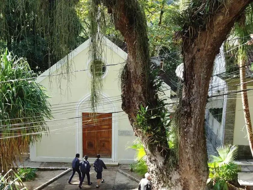 Fundação Osório RJ abre 15 vagas para professores com salários de até R$ 13.288,85