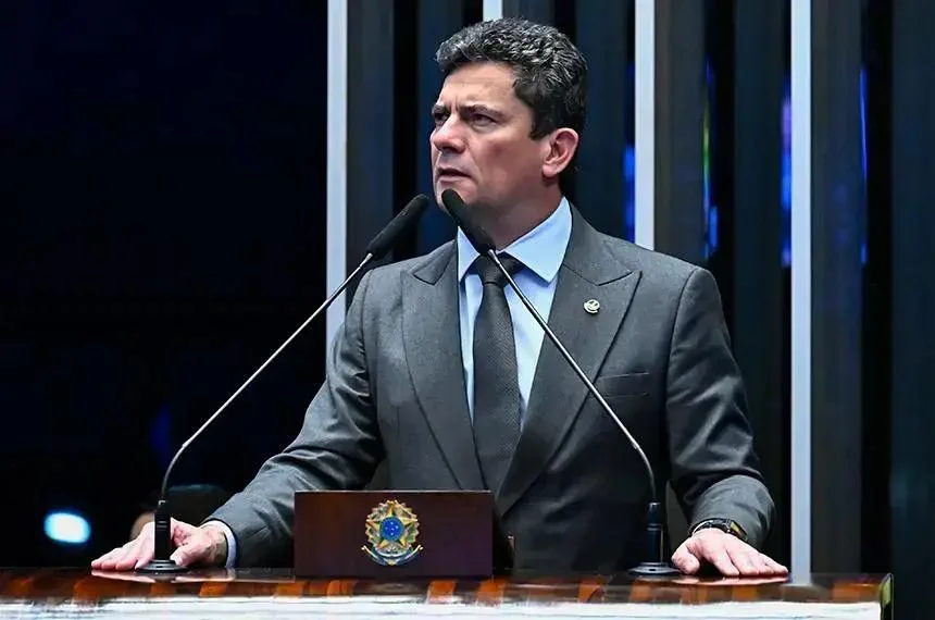 Moro critica Gilmar Mendes sobre impeachment de ministros do STF