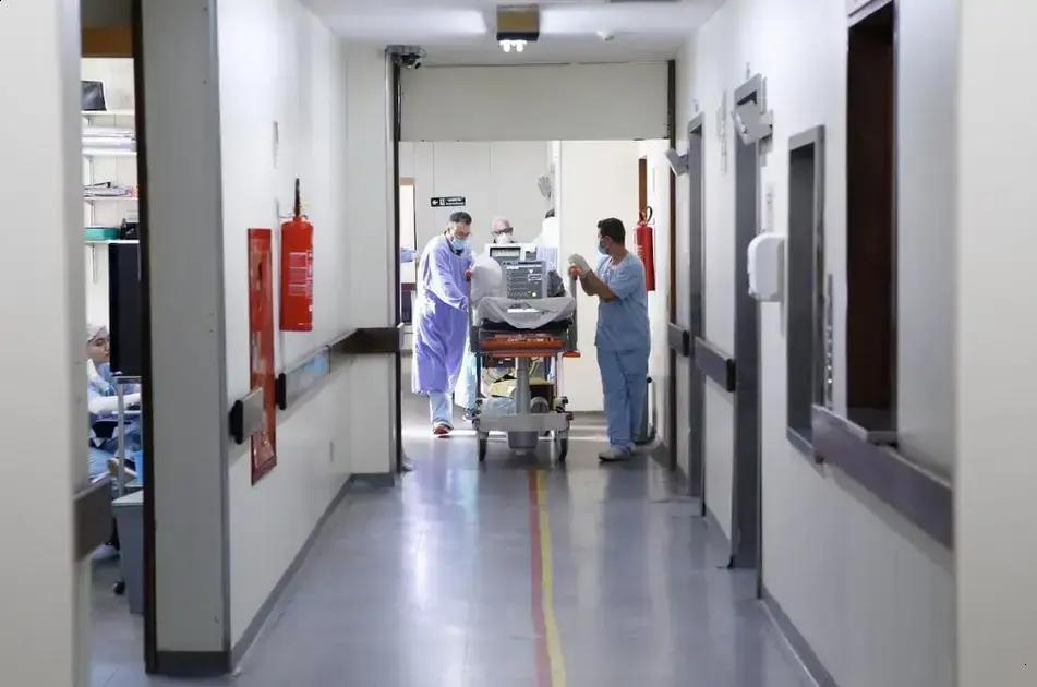 Prefeitura de Chapecó SC abre 17 vagas temporárias na Saúde
