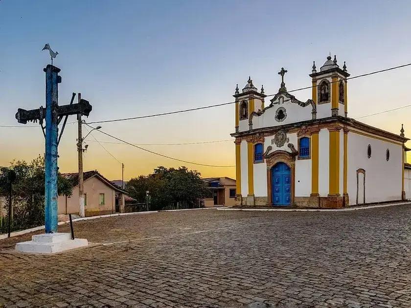 Prefeitura de Ibertioga MG anuncia concurso com 89 vagas para 2026