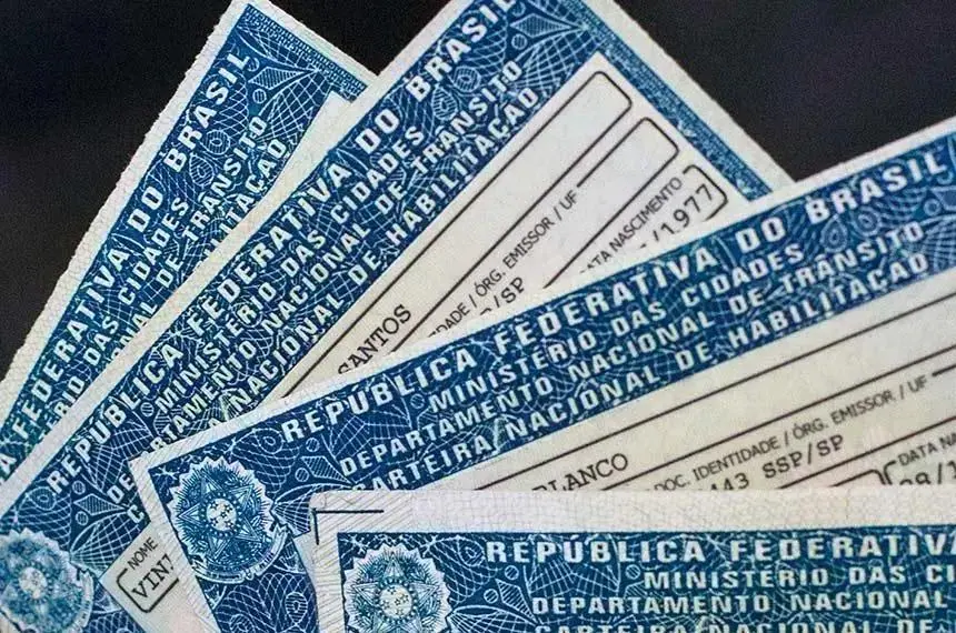 Renovação automática da CNH para motoristas sem multas é aprovada