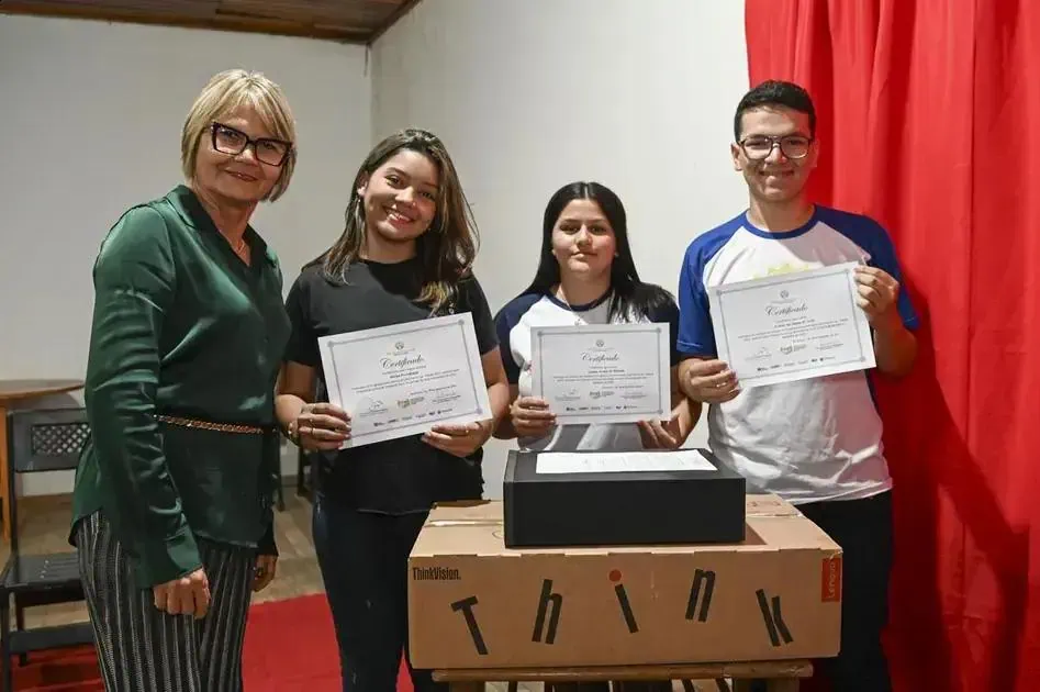 Tribunal do Acre premia estudantes em concurso sobre violência contra a mulher
