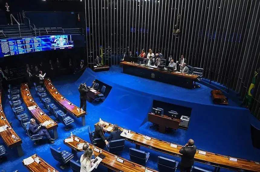 Estudo aponta encurtamento de discursos no Senado em busca de público virtual