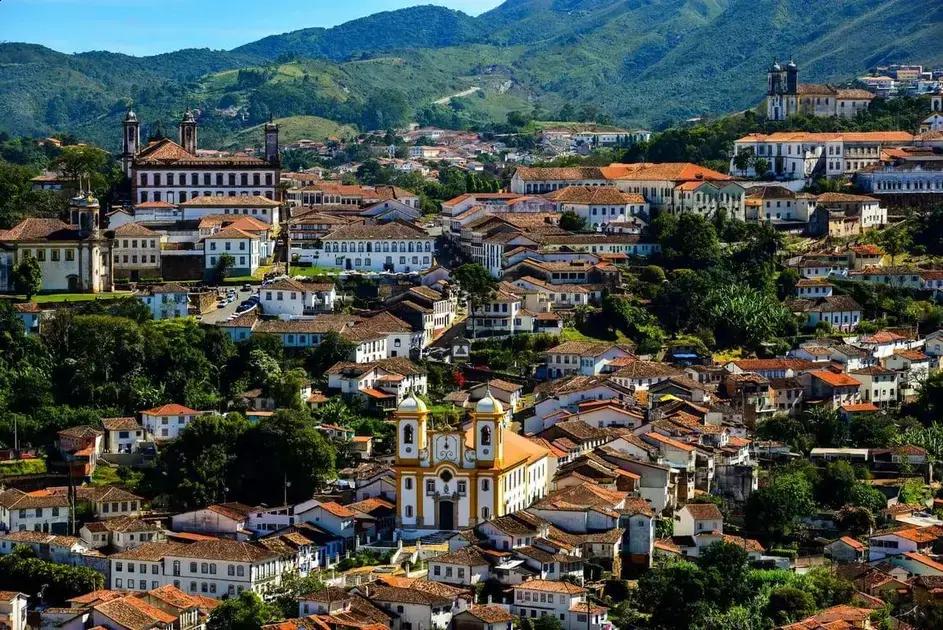 Prefeitura de Toledo MG retifica concurso com 220 vagas e novas datas