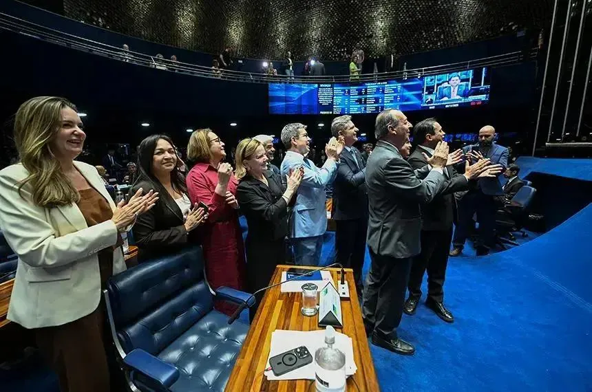 Senado avança em justiça tributária e isenção de Imposto de Renda