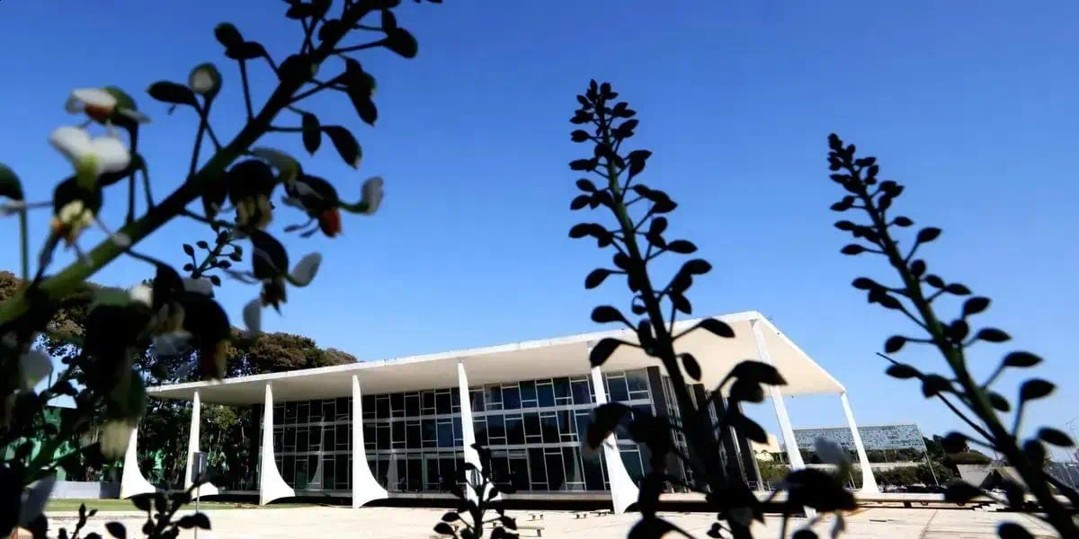 STF Suspende Demolição de Moradias em Guarulhos para Famílias Vulneráveis