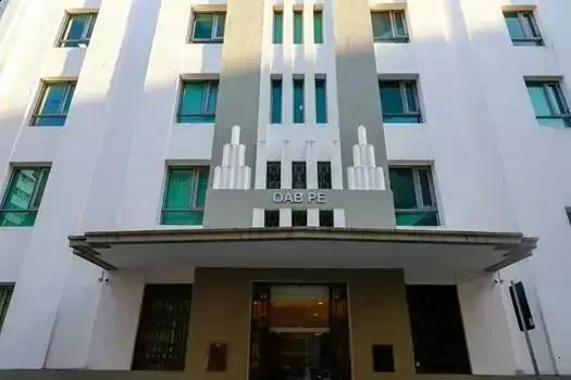 CFOAB celebra 94 anos da OAB-PE com fortalecimento dos direitos