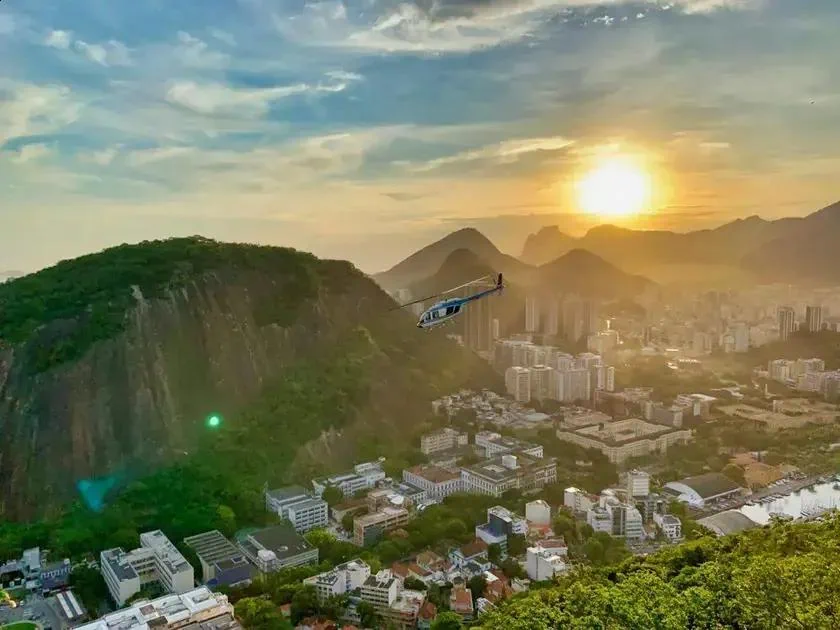 Fhemig abre 2 vagas para médicos em Belo Horizonte