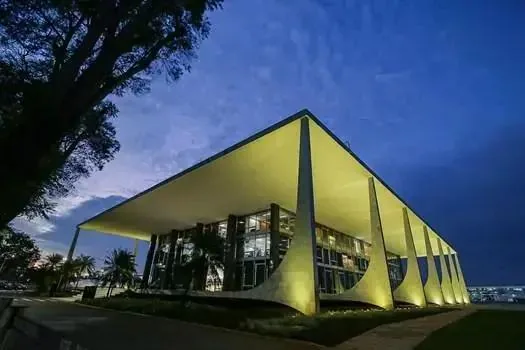 OAB questiona aumento nas custas judiciais no STF, visando acesso à justiça