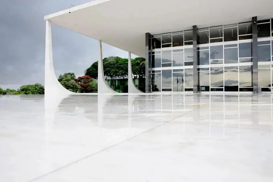 STF reafirma correção de saldos do FGTS pelo índice da inflação