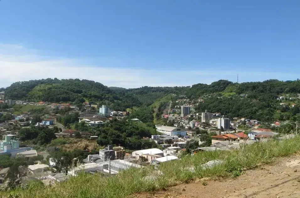 Concurso SIMAE Capinzal e Ouro SC: Vagas em Diversos Níveis de Escolaridade