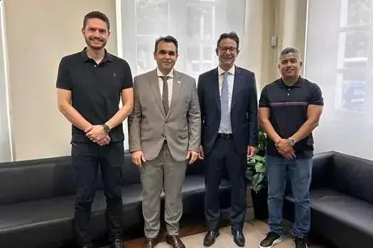 Conselho Federal da OAB dialoga com a advocacia paraense em Belém