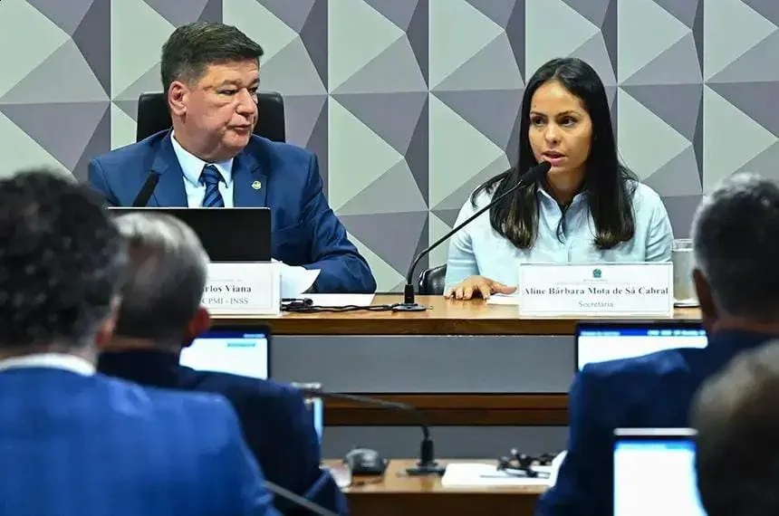 Ex-secretária do Careca do INSS nega irregularidades em depoimento