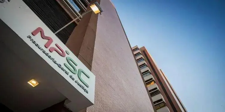 Supremo valida criação de cargos comissionados no Ministério Público de SC